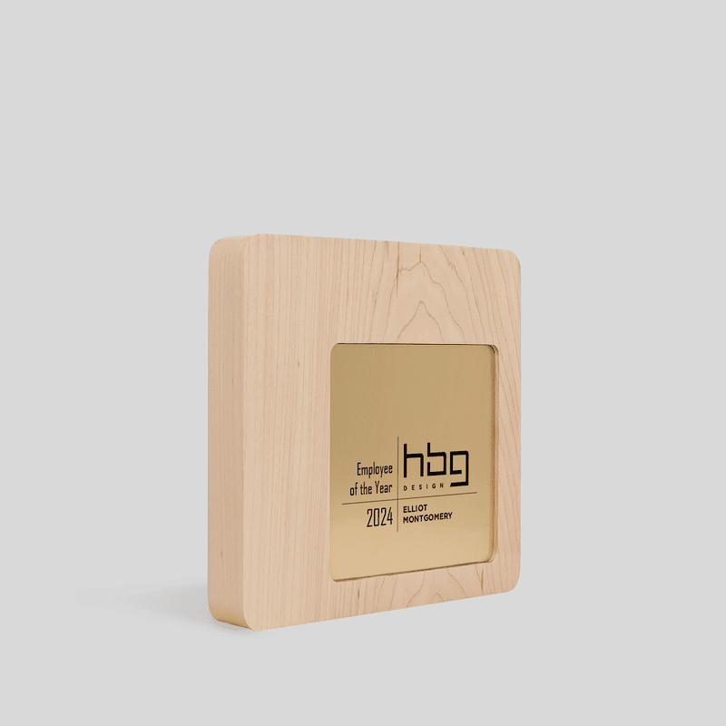 Figura Quadrato Plaque: A wooden square award plaque with offset nameplate, blending modern sophistication with timeless elegance, designed for meaningful recognition, customized, engraved, personalized. 