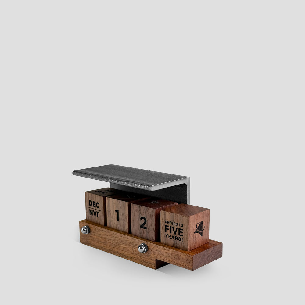 Perpetual Calendar Ferro